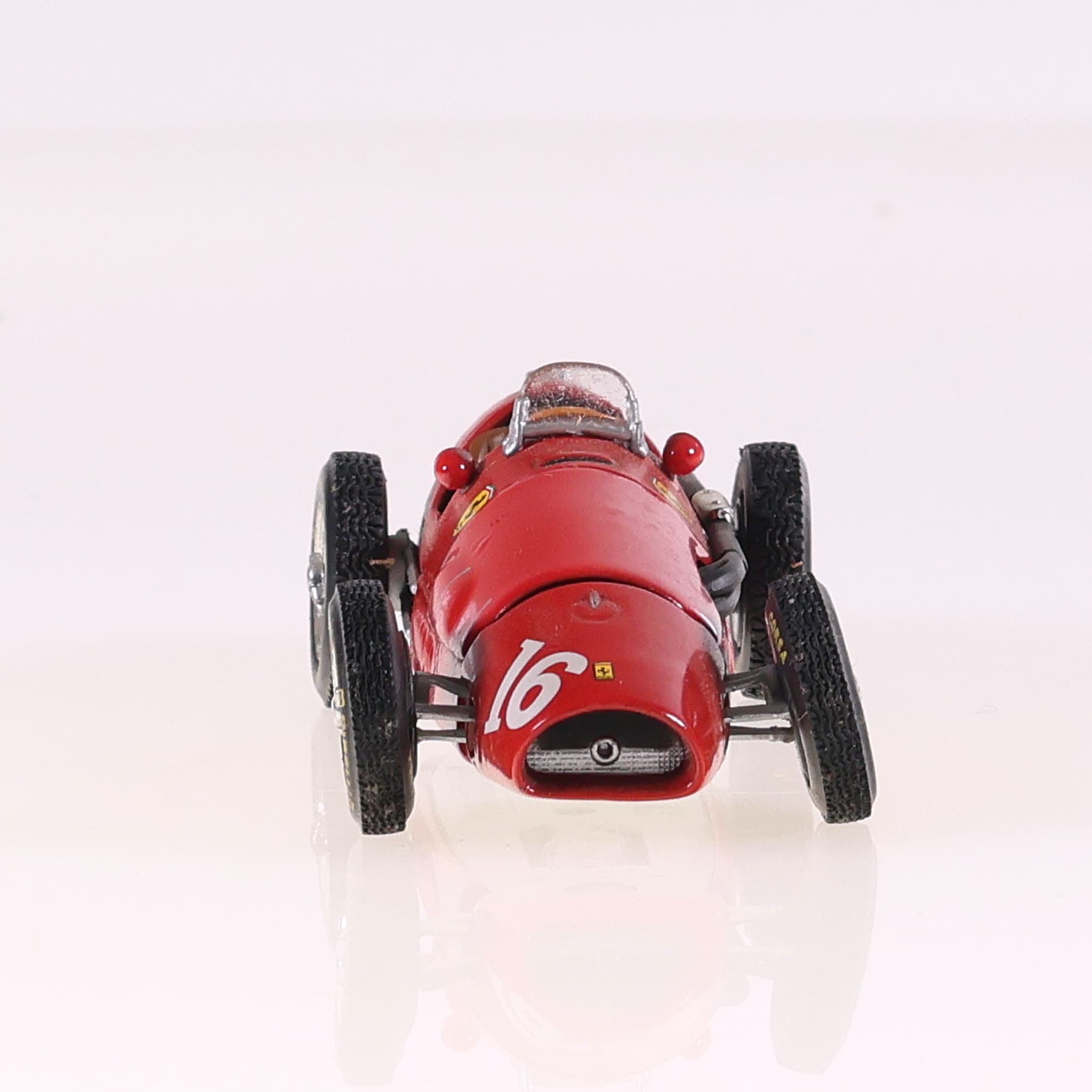 Quartzo Ferrari F1 500 #16 1/43 Rouge sans boîte — miniature 8