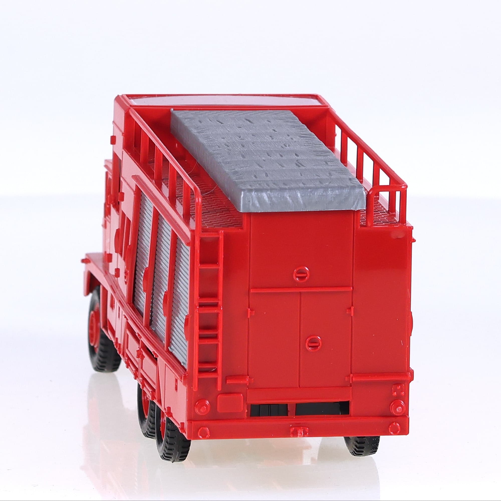 Solido 3156 Berliet GBC 1/50 Rouge avec boîte — miniature 4