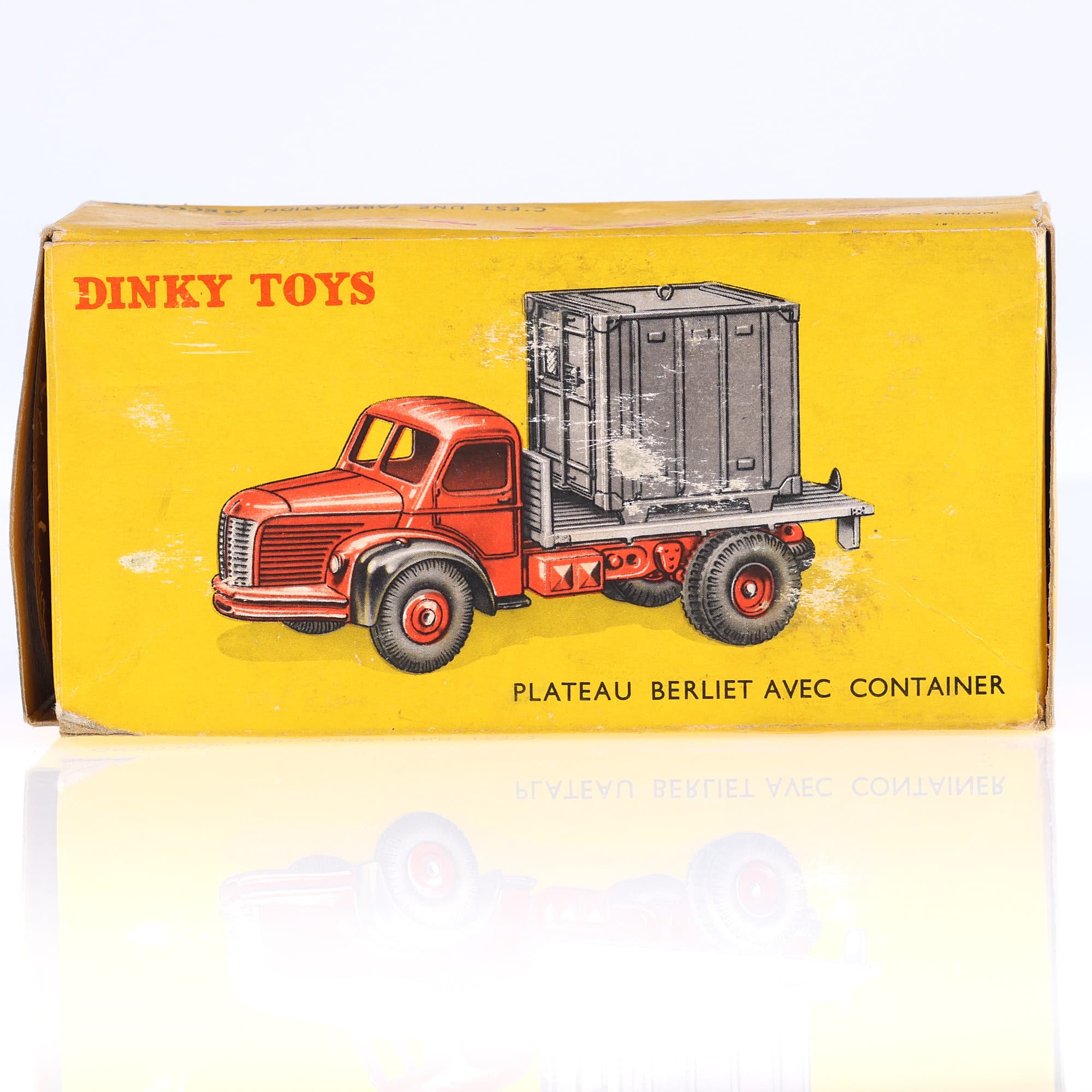 Dinky Toys 34B Berliet Plateau avec Container 1/43 version anneau moulé — miniature 11