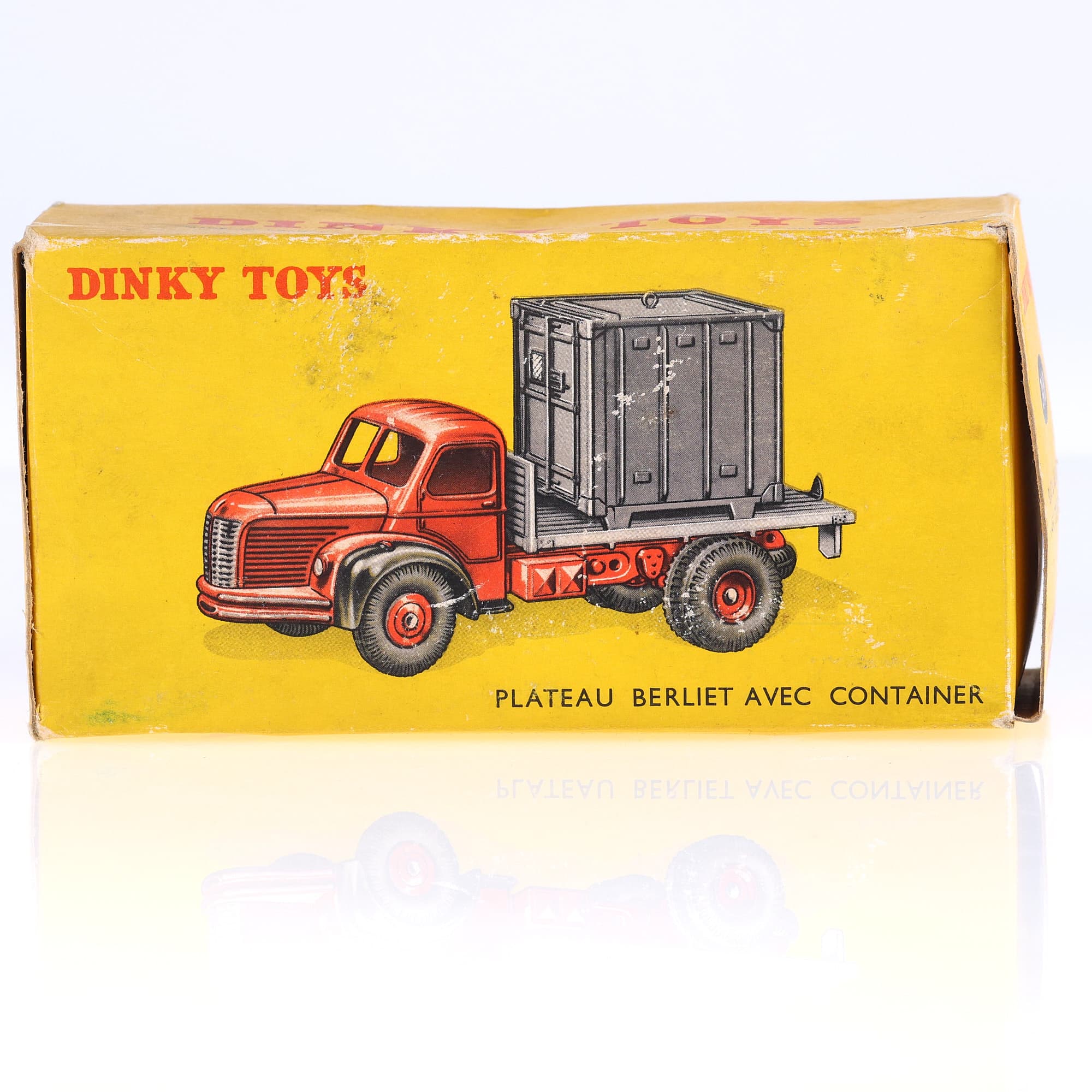 Dinky Toys 34B Berliet Plateau avec Container 1/43 version anneau moulé — miniature 13
