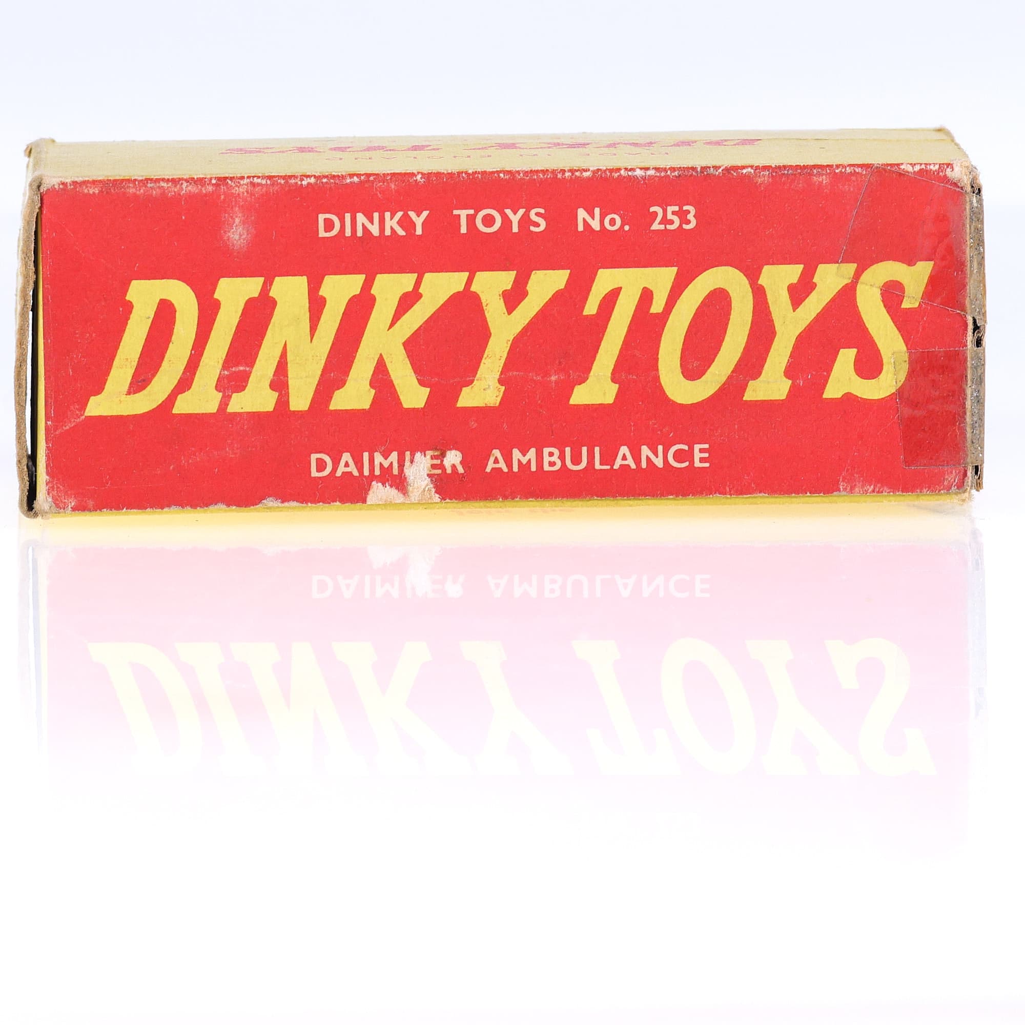 Dinky Toys 253 Daimler Ambulance 1/43 Blanc Grade B avec boîte — miniature 11