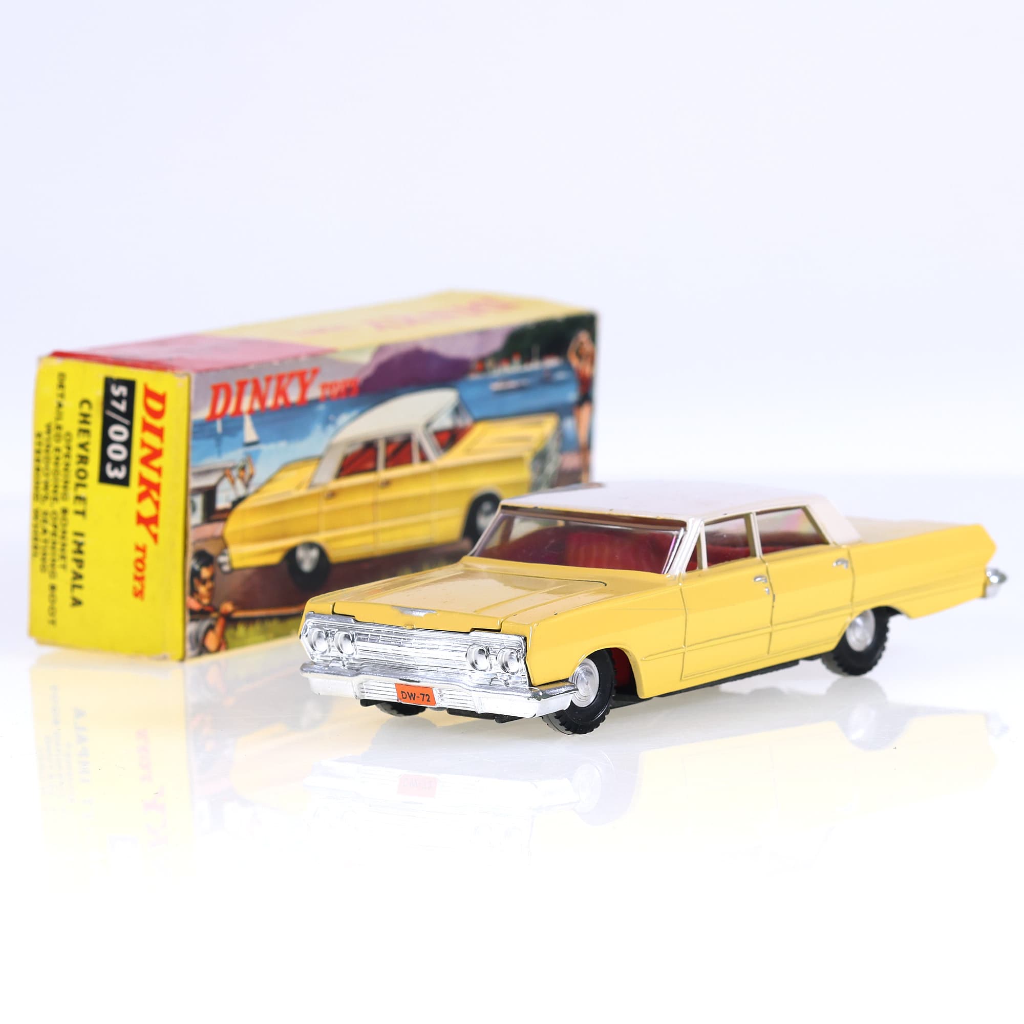 Dinky Toys Hong Kong 57/003 Chevrolet Impala 1/42 Jaune avec boîte — photo 1