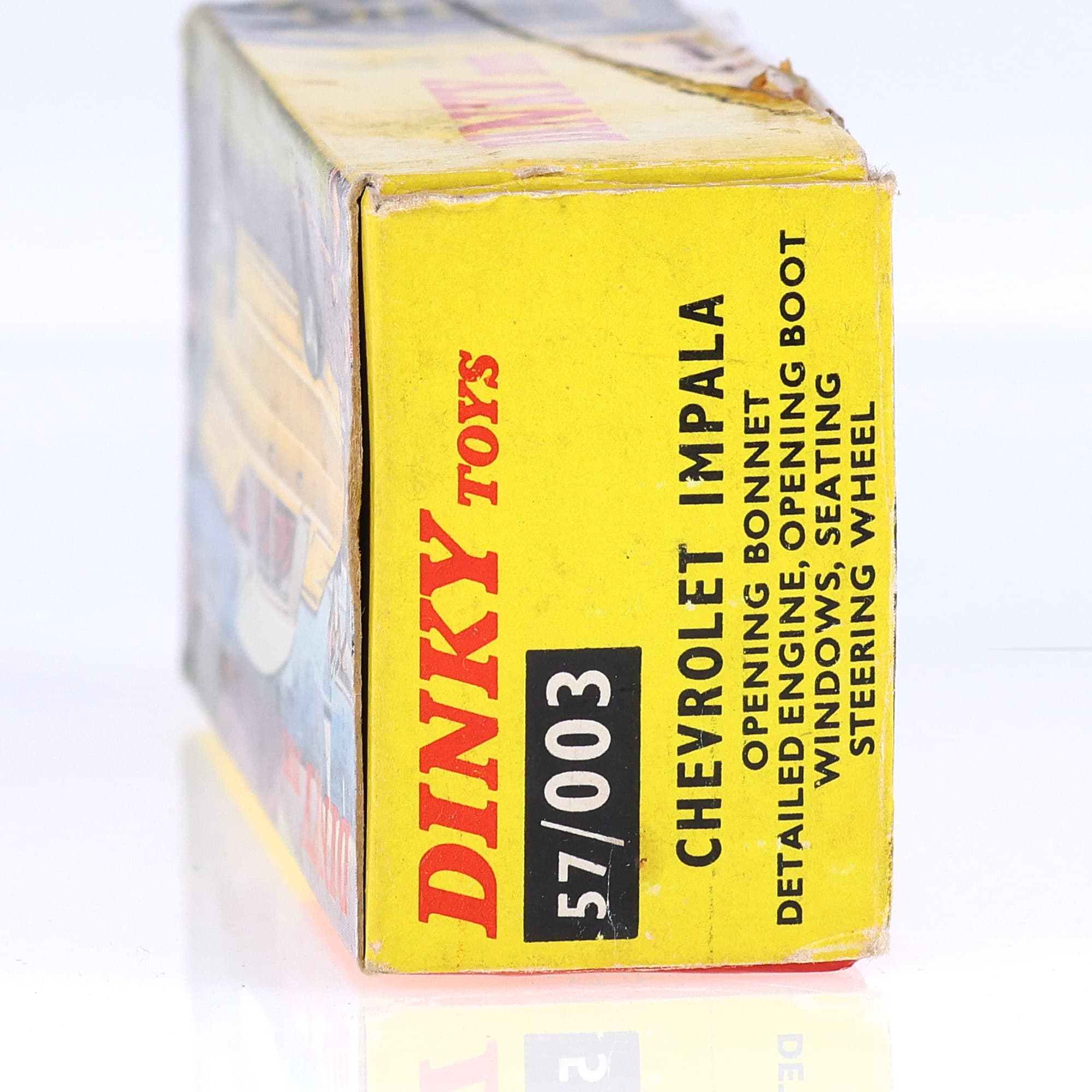 Dinky Toys Hong Kong 57/003 Chevrolet Impala 1/42 Jaune avec boîte — miniature 14