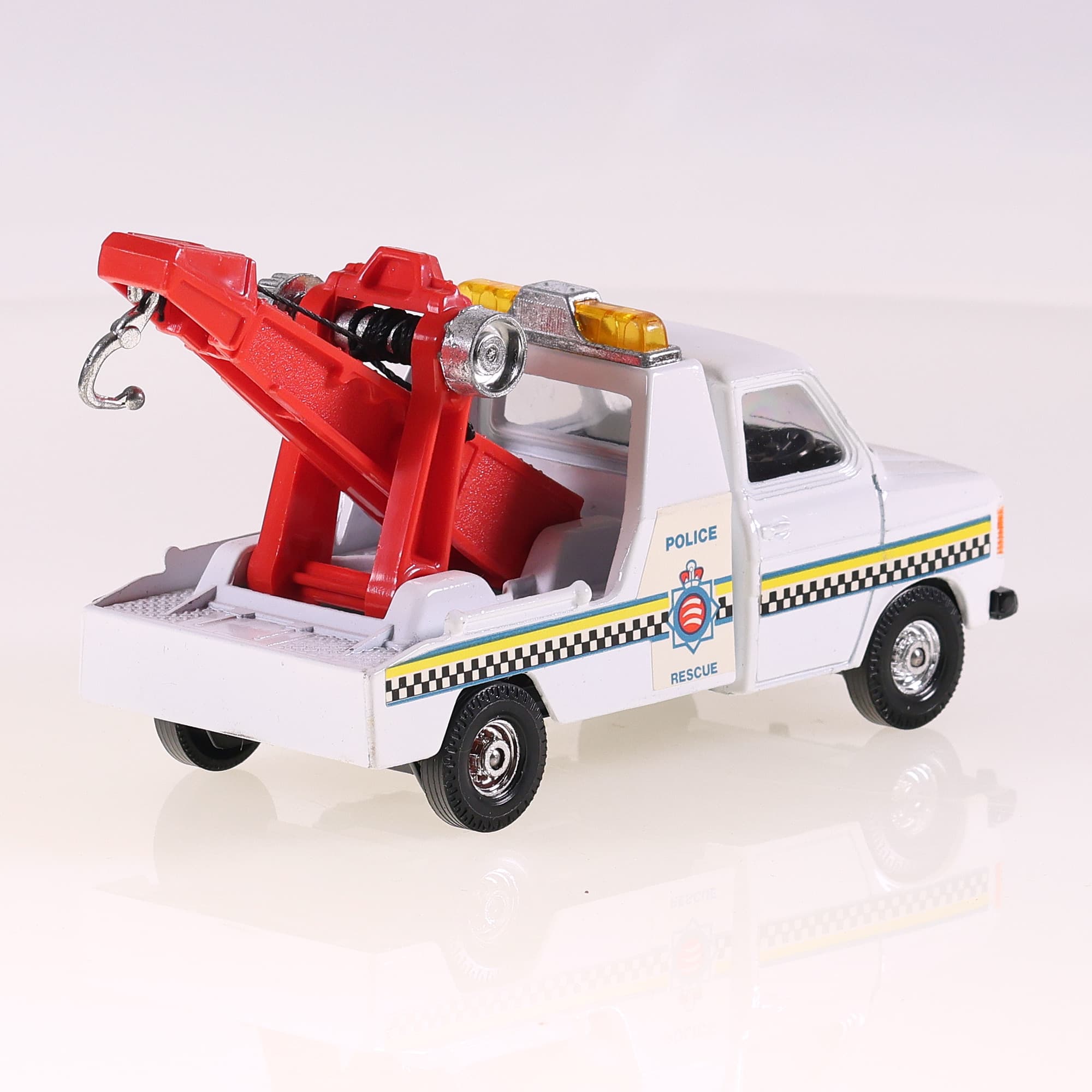Corgi C1140/2 Ford Transit Wrecker Police Rescue 1984 15,5 cm Blanc avec boîte — miniature 5