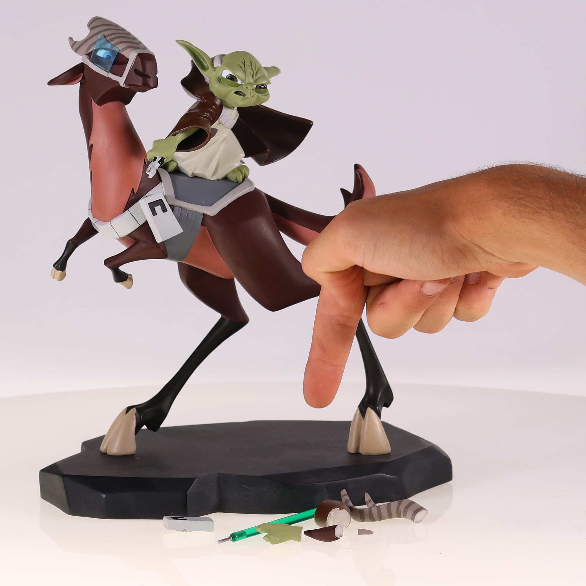 Clone Wars - Yoda on Kybuck - Limited Edition Maquette Grade B avec boîte — miniature 10