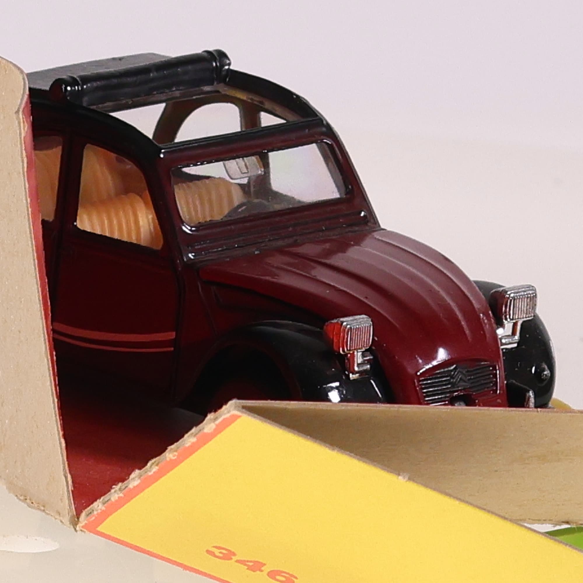 Corgi 346 Citroën 2CV Charleston 1981 10 cm Bicolore avec boîte — miniature 5