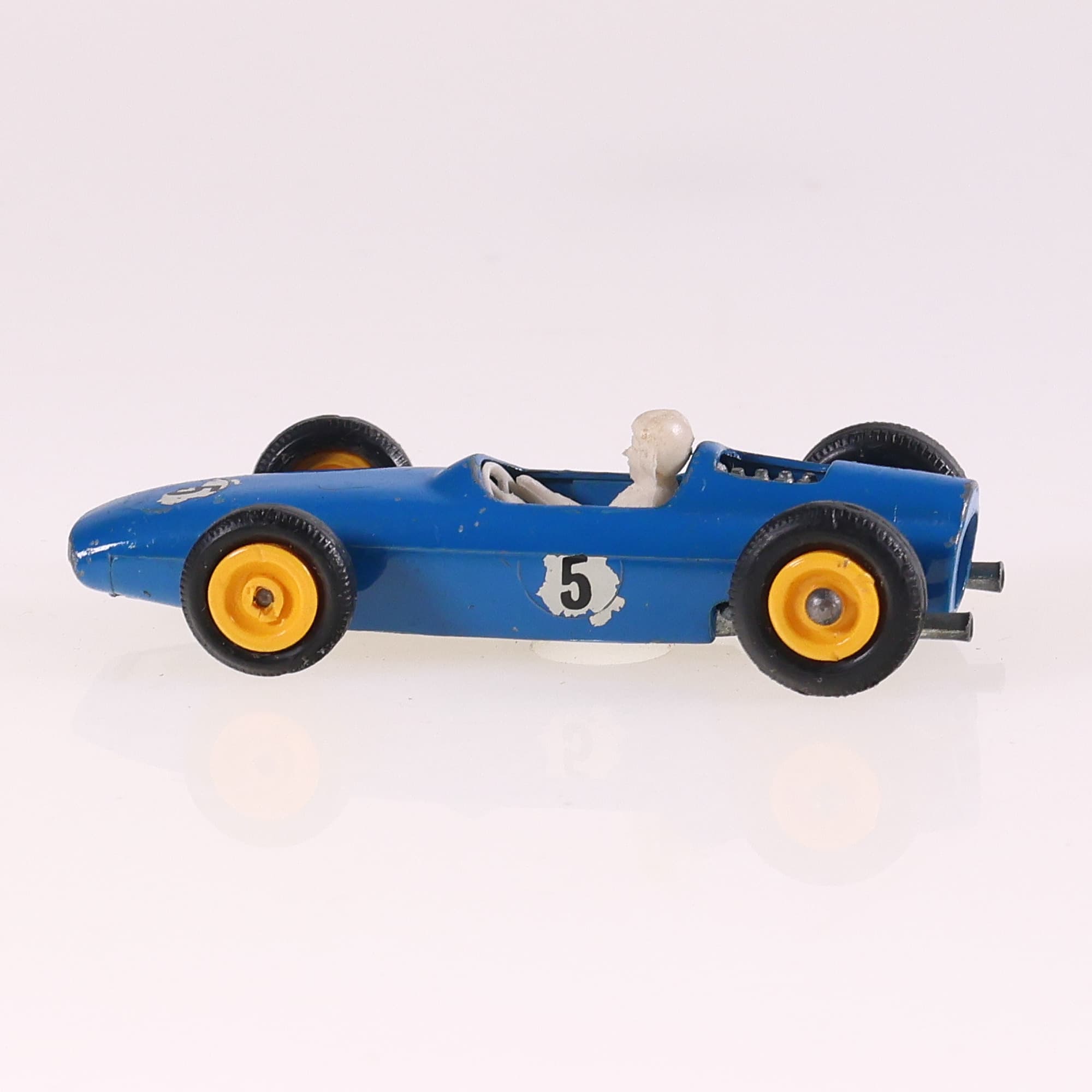 Matchbox 52 B.R.M. #5 1/64 Bleu sans boîte — miniature 2