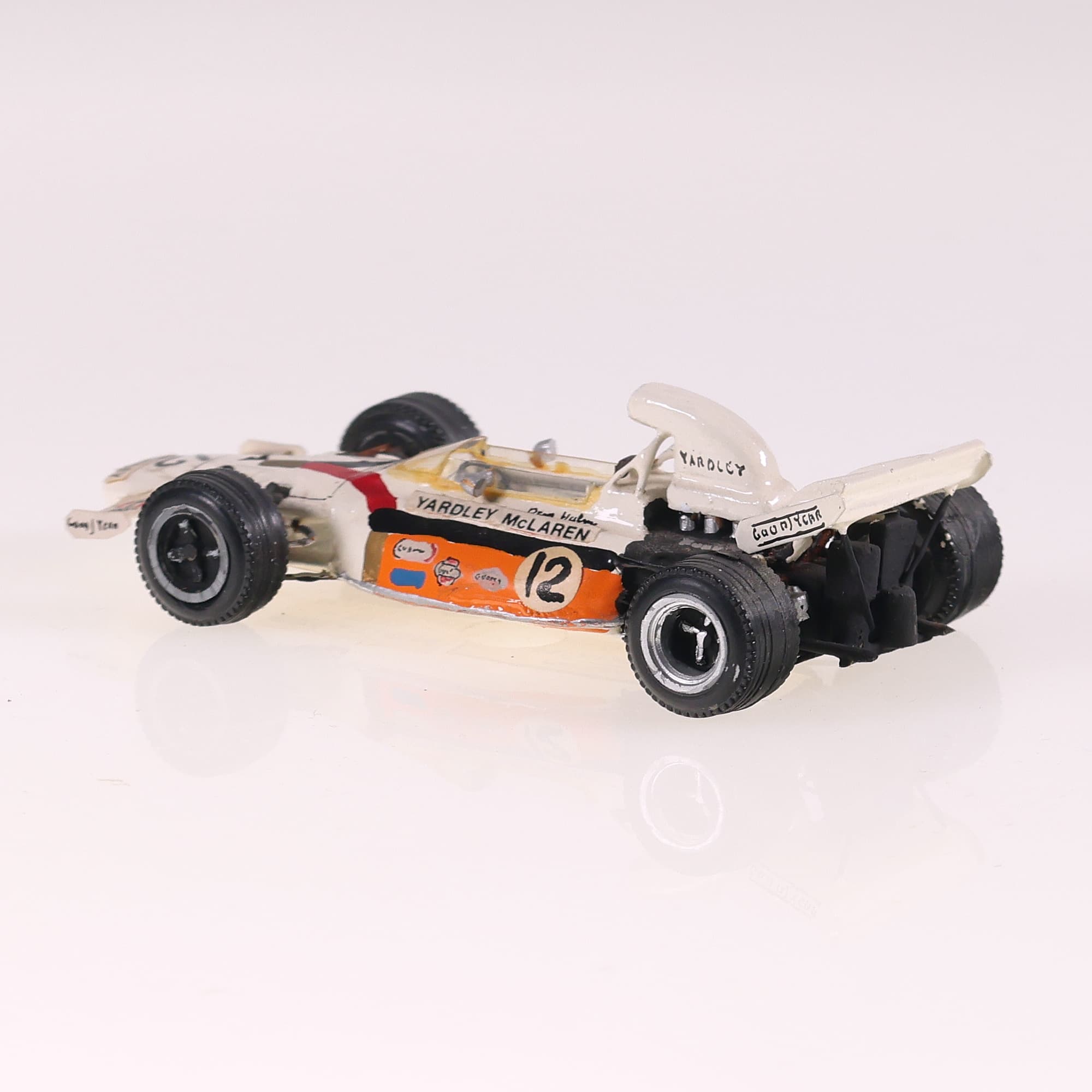 Création RD Marmande 28 McLaren M19C Ford V8 Yardley GP Suède #12 1973 1/43 Blan — miniature 3