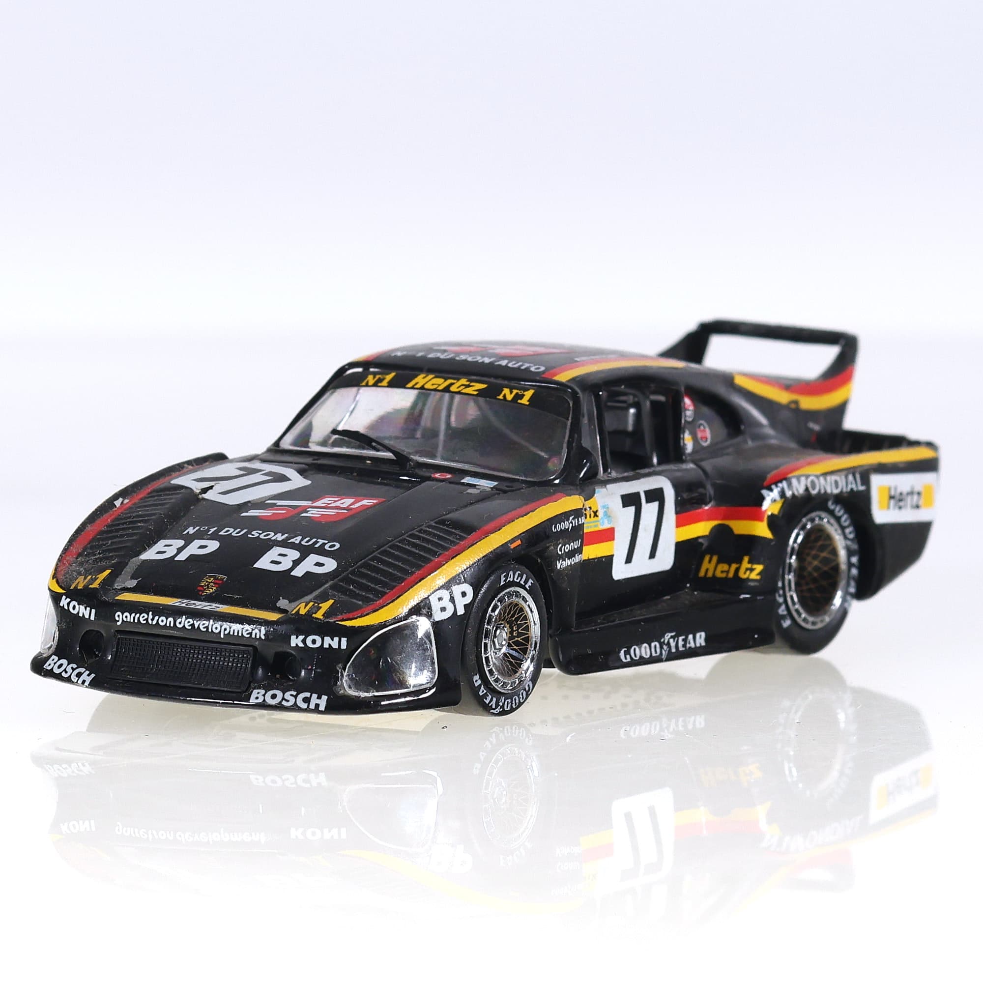 Quartzo Porsche 935 Kremer K3 #77 1/43 Noir Grade B — photo 1